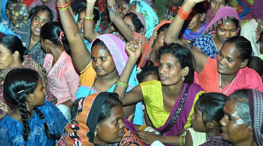 छत्तीसगढ़ में महिलाएं बनेंगी आत्मनिर्भर, 7 प्रतिशत ब्याज पर मिलेगा ₹25,000 का लोन